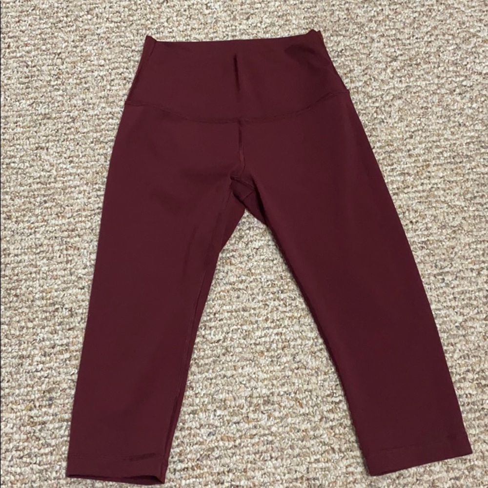 Lululemon wunder under